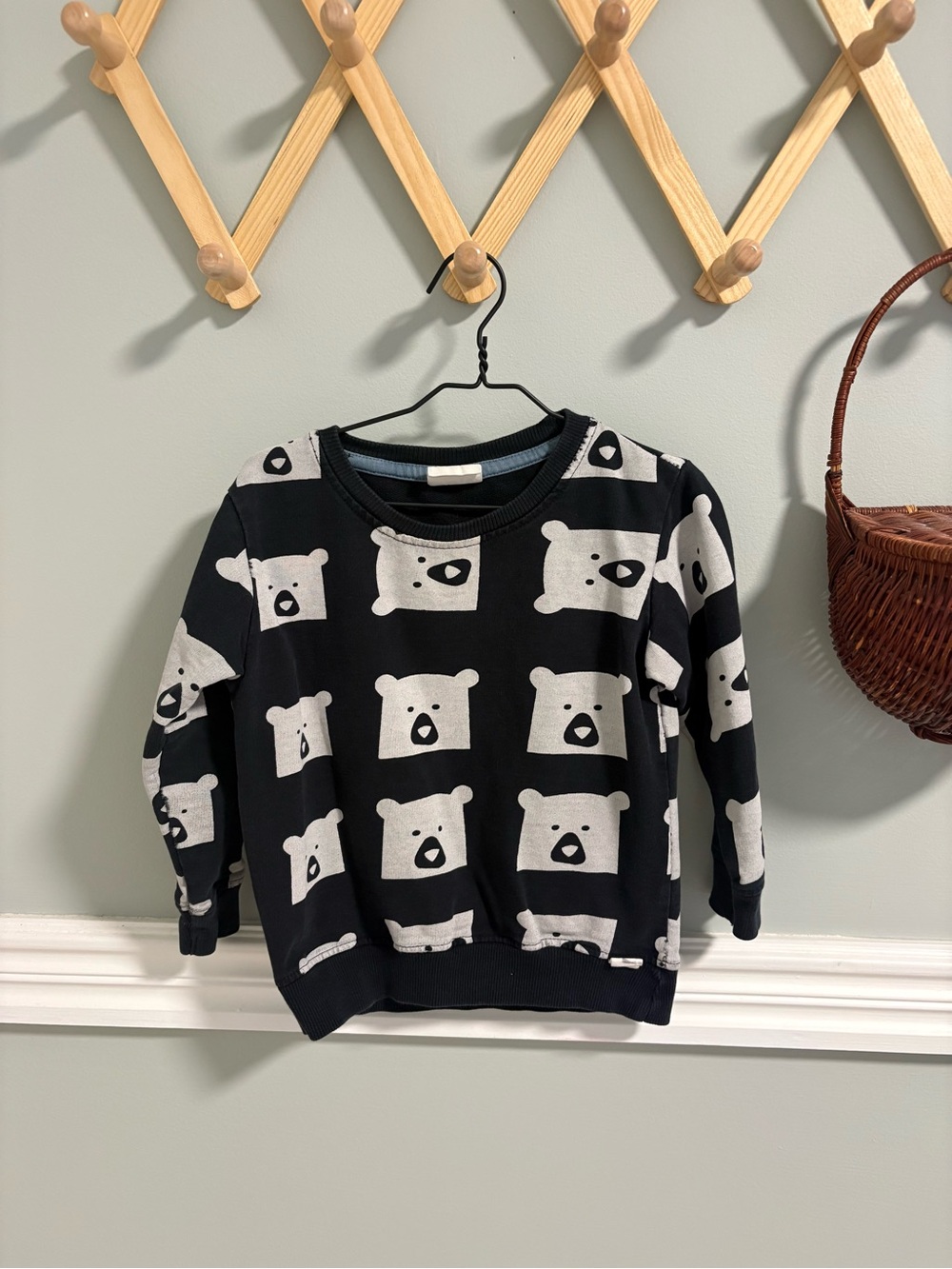 Kids Black Bear Print Crewneck Sweatshirt - Turtledove London